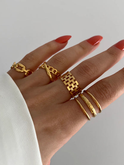 Double Chain Link Ring