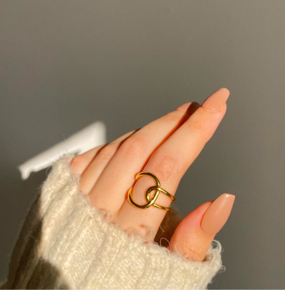 Gold Infinity Knot Ring